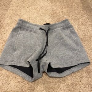 Lululemon shorts!